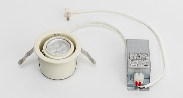 LEDダウンライト